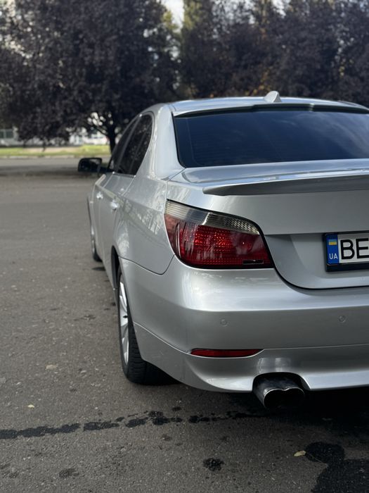 Продам BMW е60 523i 2005 рік.