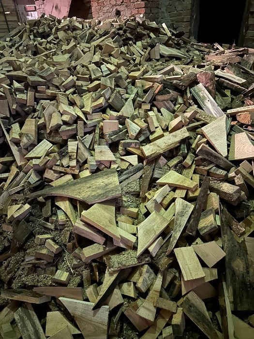 Дрова,обрізки для опалення!