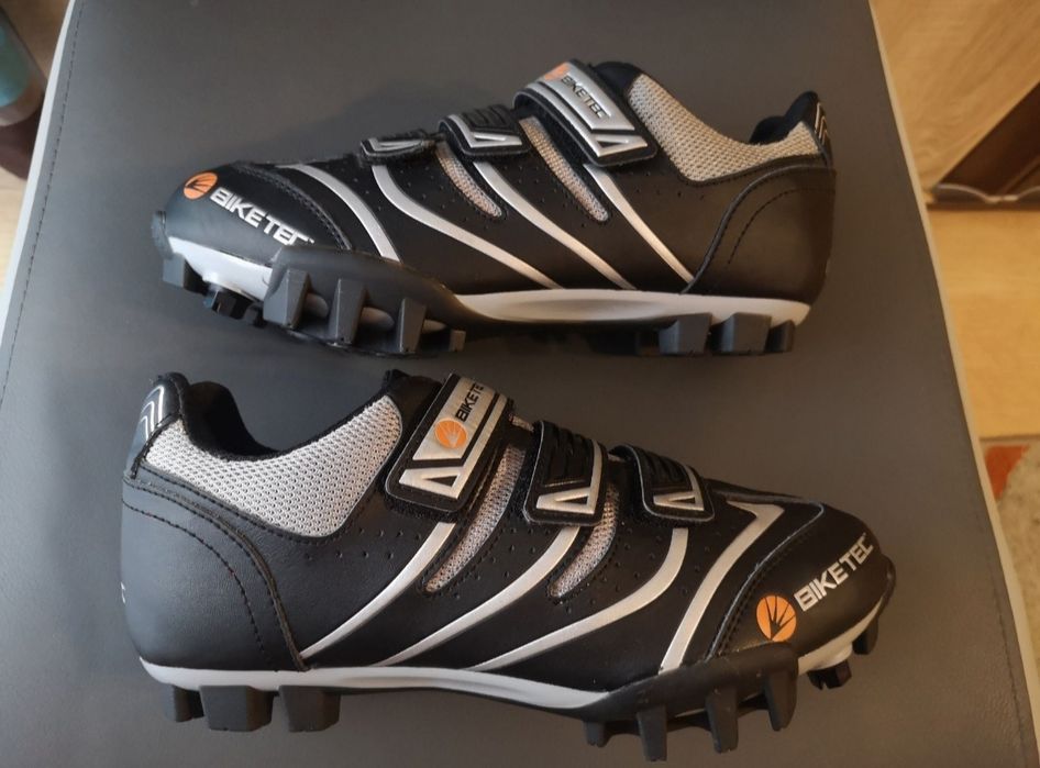 Buty rowerowe Biketec rozmiar 39, wkładka 24 cm+bloki gratis