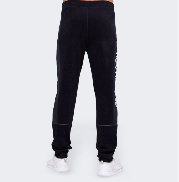 Штани флісові New Balance Sport Style Micro Fleece