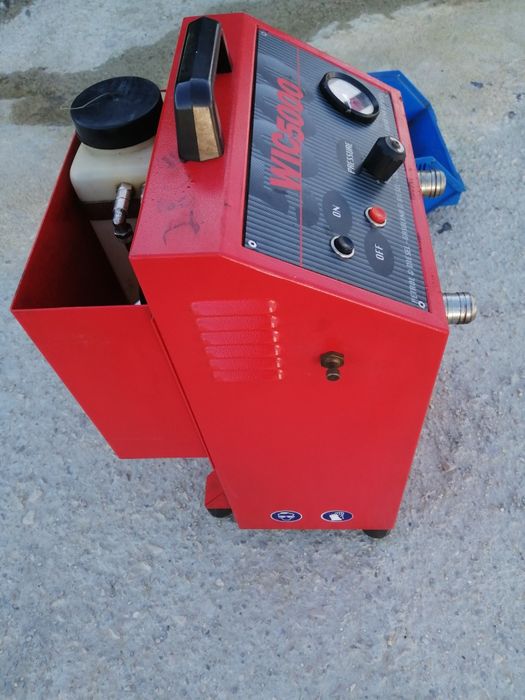 Maquina limpesa de injectores