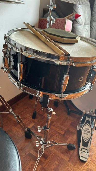 Produtos de Bateria novo, preços na descriçao.