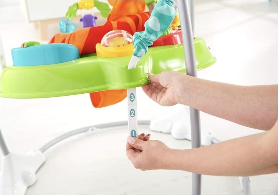 Saltitão bebé. Excelente estado