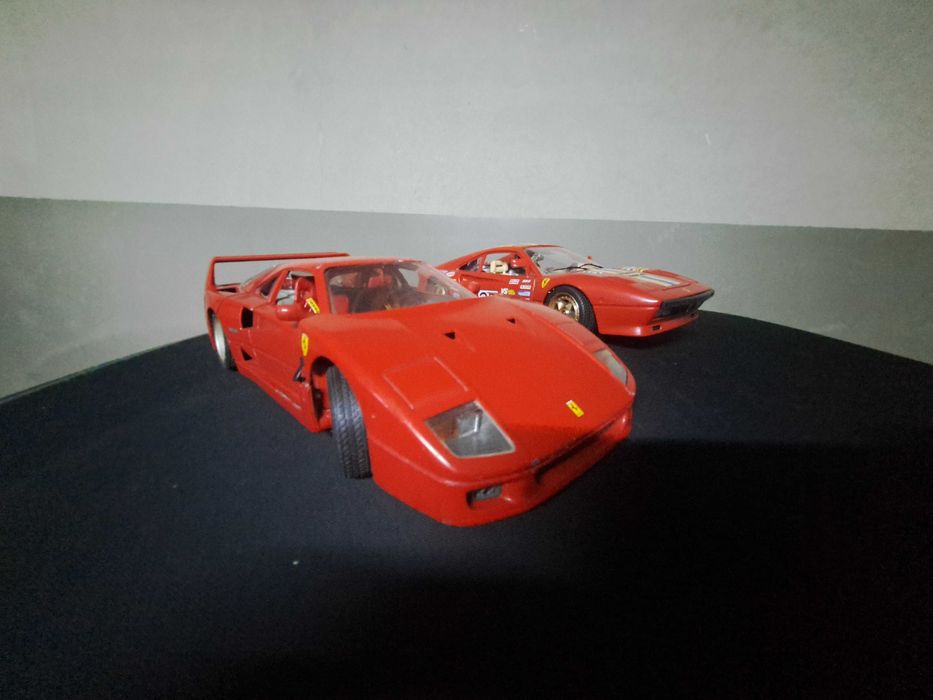 Ferrari Impecável
