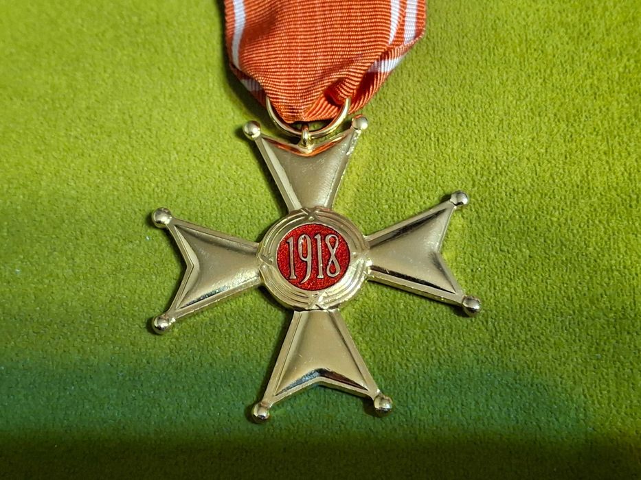 Krzyż Oficerski Polonia Restituta, Polonia Restituta 1918