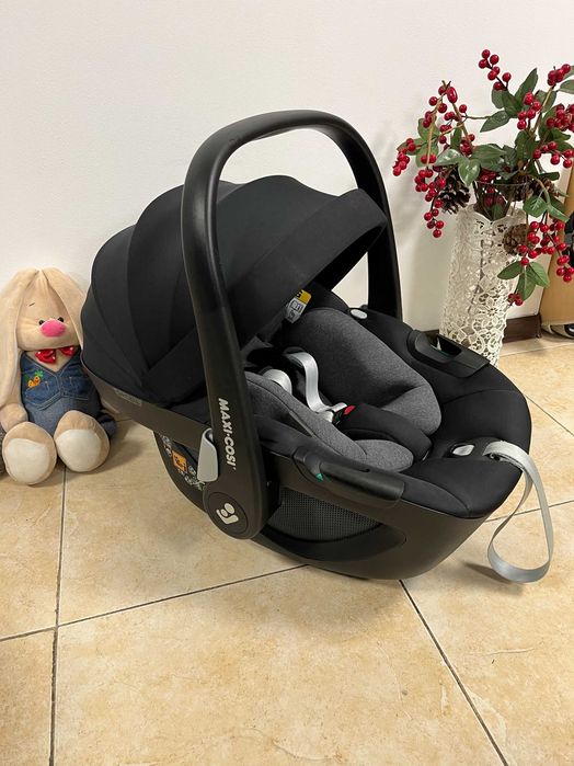 Автокрісло MAXI-COSI Pebble 360 Група 0+ (0-13 кг) автолюлька