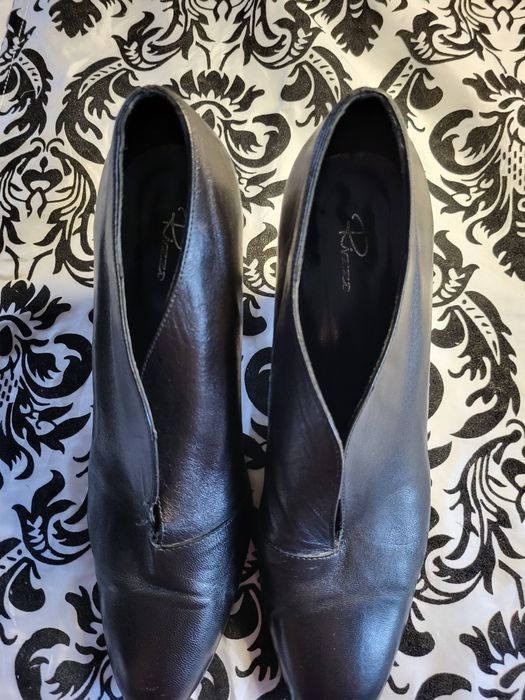 Piękne półbuty rozm.39