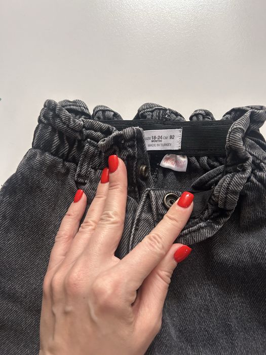 Джинси Zara для дівчинки розмір 92