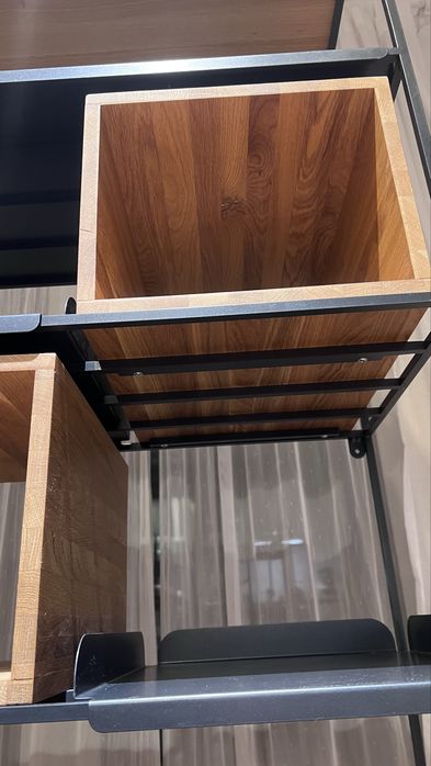 Regal loftowy loft drewno drewniany metal