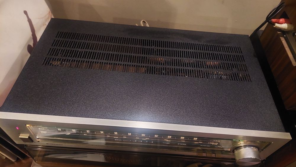Pioneer stereo tuner TX-520L