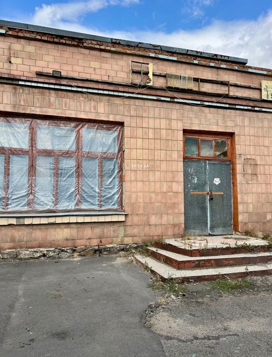 Продаж комерційного приміщення в центрі Тульчина