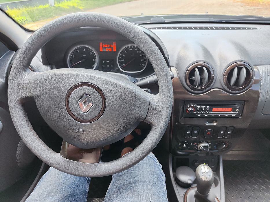 Автомобіль Рено Дастер