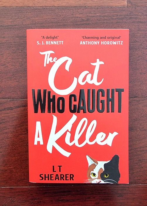 Livro "The Cat Who Caught a Killer" de L T Shearer (em Inglês)
