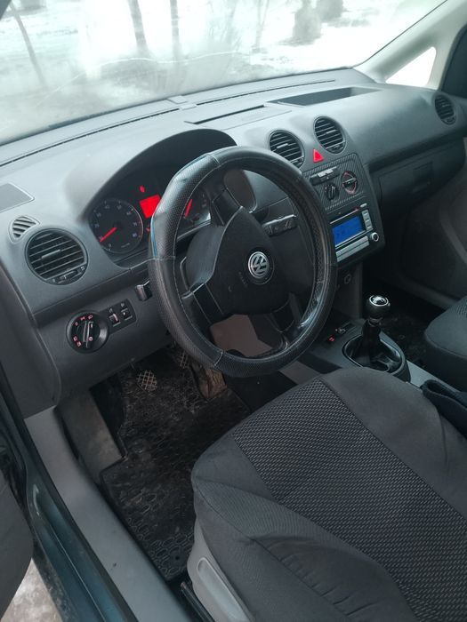 Продам Кадік пасажир з газом 2008рік