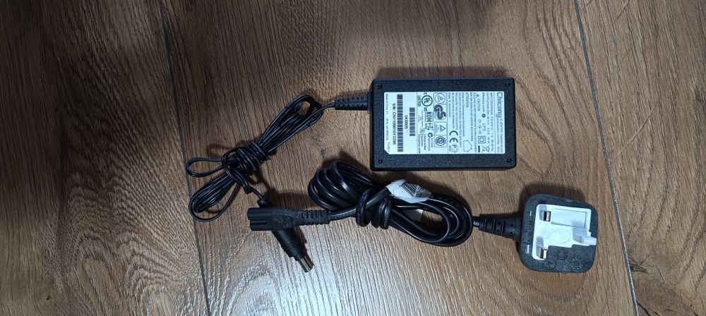 Ładowarka zasilacz sieciowy adapter 36v 0.5A 18w