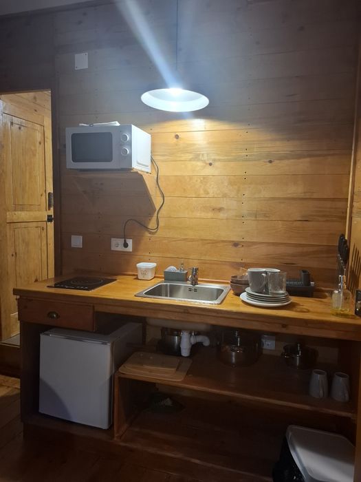 Apartamento T0, Avenida Luísa Tody