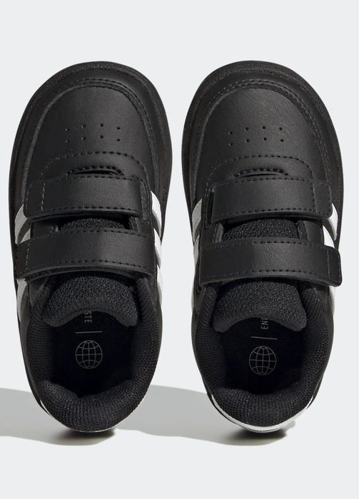 Оригінальні кросівки adidas для хлопчика