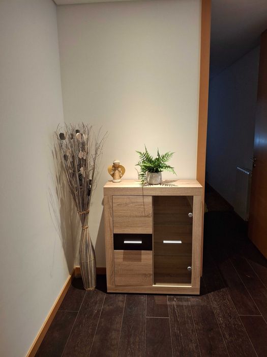 Mobiliário - mesas, cadeiras, móveis de sala, quarto e WC, Sofás