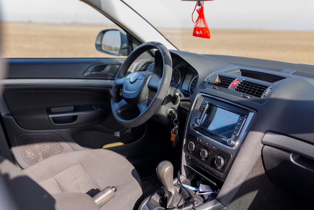 Skoda octavia LPG navi kamera cofania