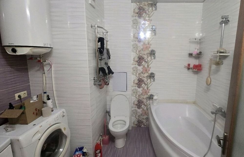 Продам 1к квартиру на Виставці