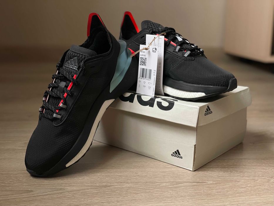 Кроссовки Адидас оригинал Adidas Avryn  Shoes  германия дешиво