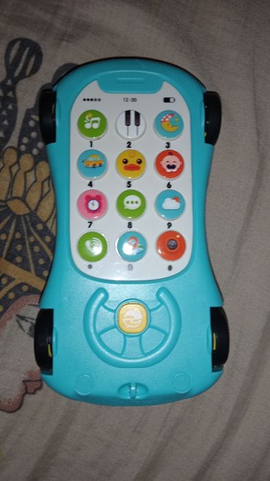 Машинка – телефон - свет, звук