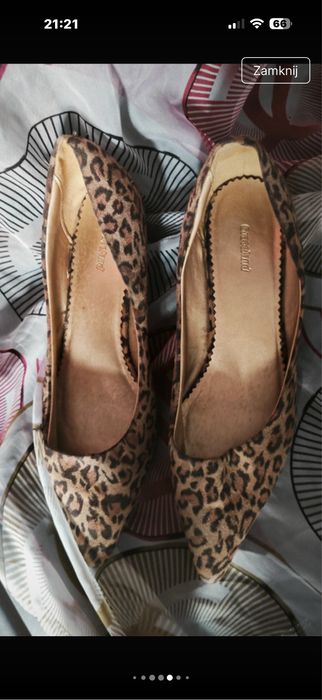 Buty w panterkę niski obcas półbuty panter beżowo brązowe r.42 Deichmann
