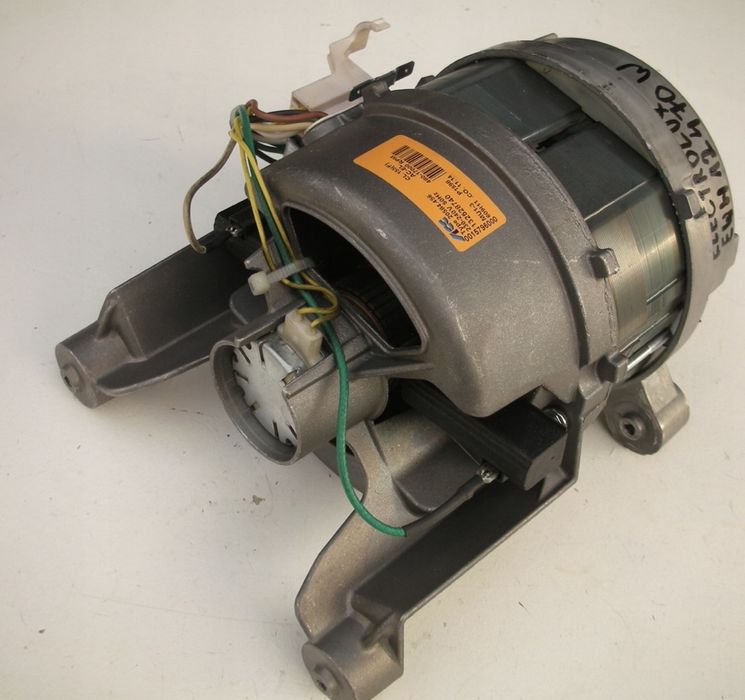 Silnik / Koło pasowe-napędowe pralka Electrolux EWW 12470 W