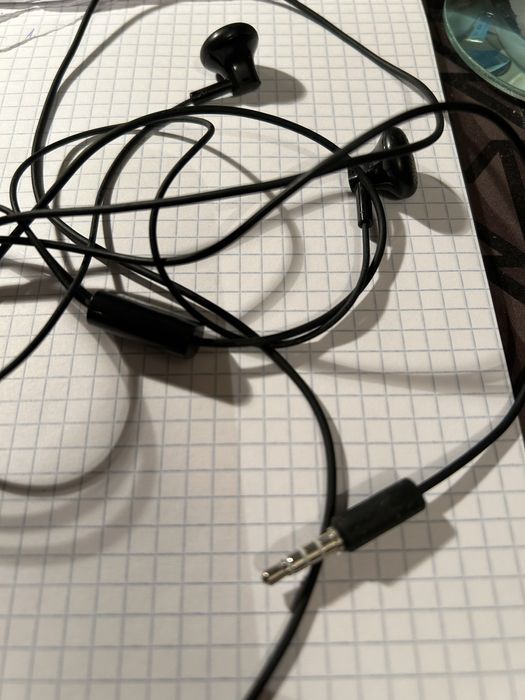 Fones com fios para telemoveis