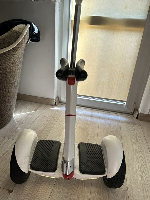 Minisegway (hoverboard) Ninebot Mini Pro.