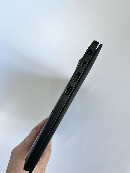 Dell latitude 7390 4g lte i7-8650u 16gb ram 13.3inch Full hd ips