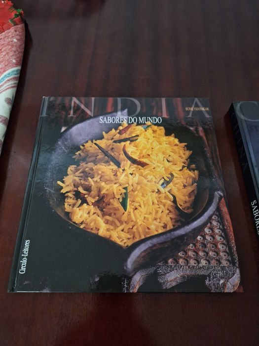 Coleção de Livros Culinária "Sabores do Mundo"