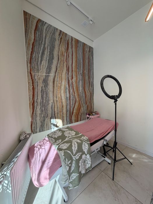 LOKAL, katowice, beauty /usługi / działalność