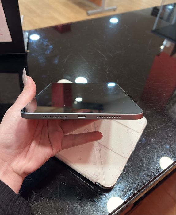 Vendo ou troco Ipad Mini 7° geração 128gb como novo