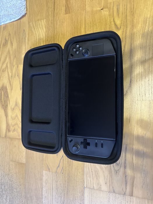 Lenovo legion go z1 extreme 2TB