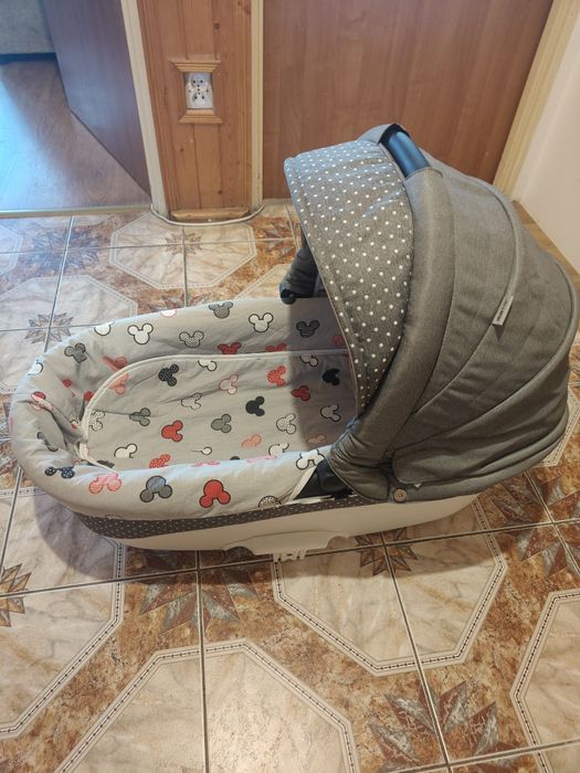 Sprzedam komplet wózek 2w1 + nosidełko