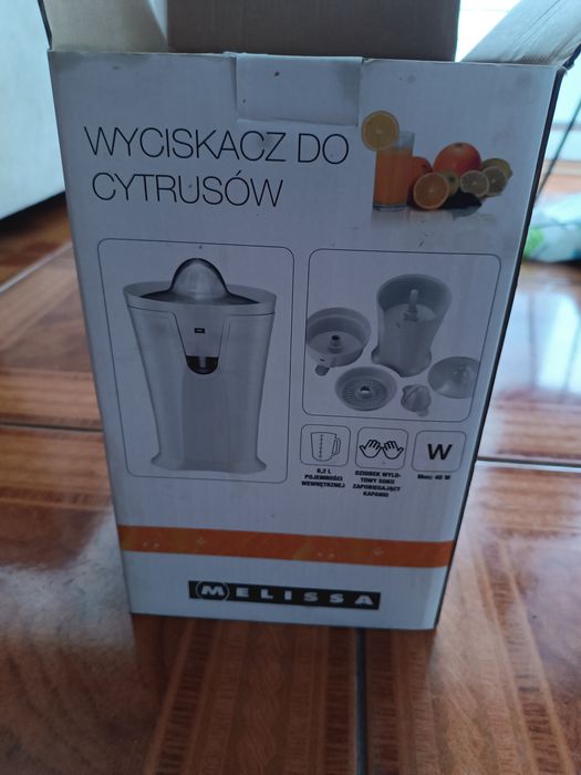 Nowy elektryczny wyciskacz do cytrusów