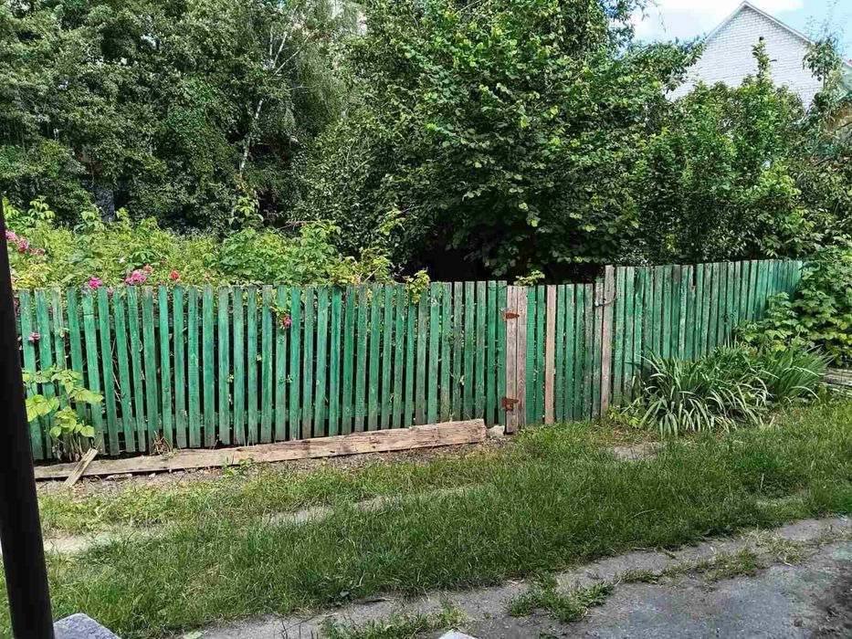 Продаж частини  будинку в центрі Житомира. Присутній торг.