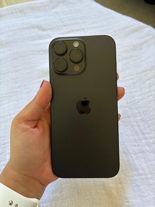 iPhone 16 Pro Max 256GB - 100% bateria - Garantia Apple