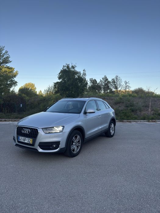 Audi Q3 TDI 2013 - APENAS 133000KM