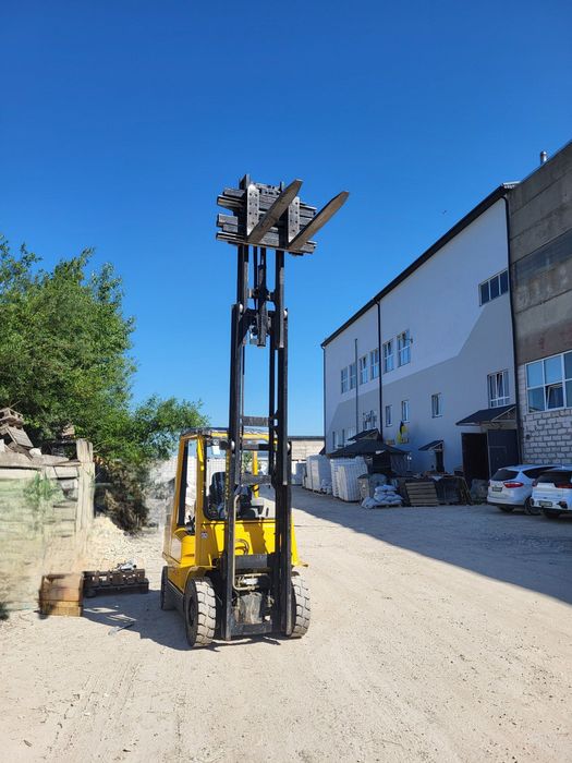 Вилковий навантажувач Hyster H 2.00XM / 2.5 т, газ, автомат, Німеччина