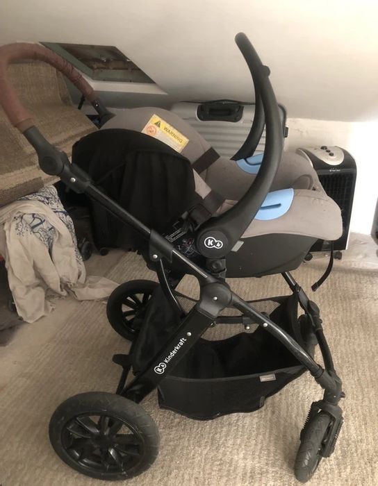 Carrinho bebé Kinder Kraft