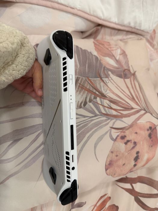 consola portativel asus rog ally - com garantia