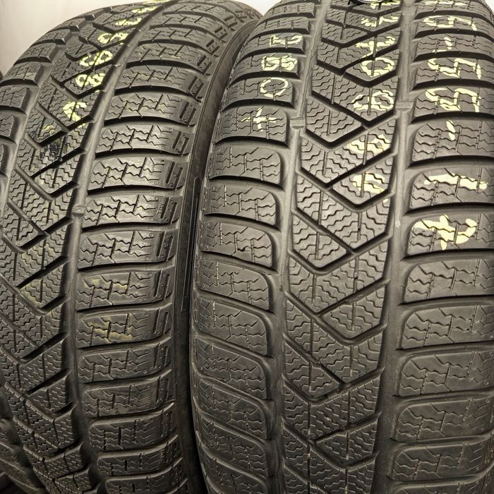 215/55R17 Pirelli Sottozero 3