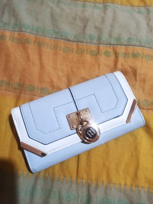 Гаманець бренд River Island .
