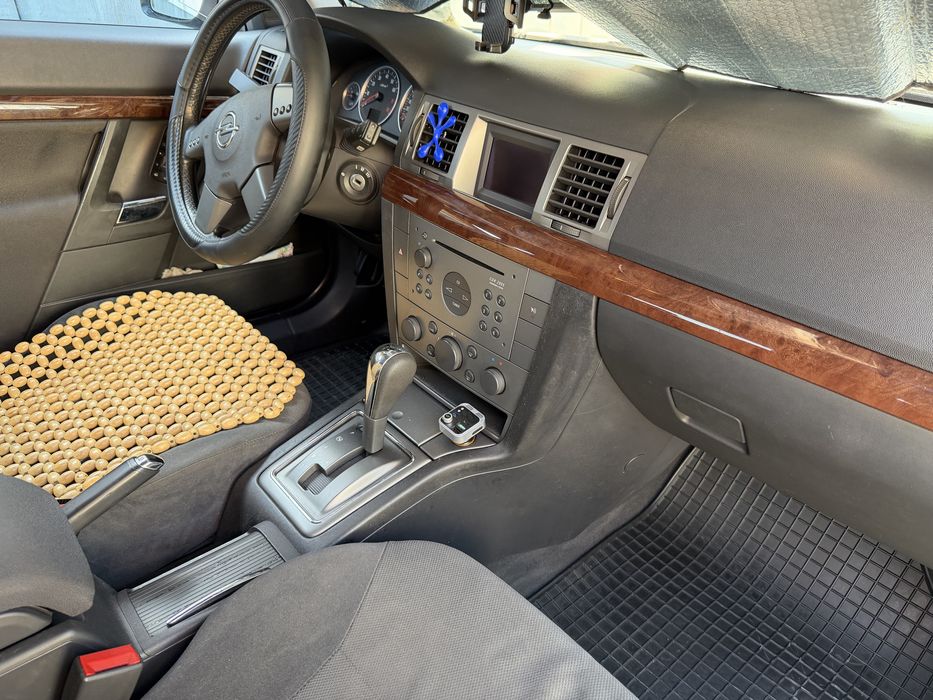 Продається автомобіль Опель Вектра С