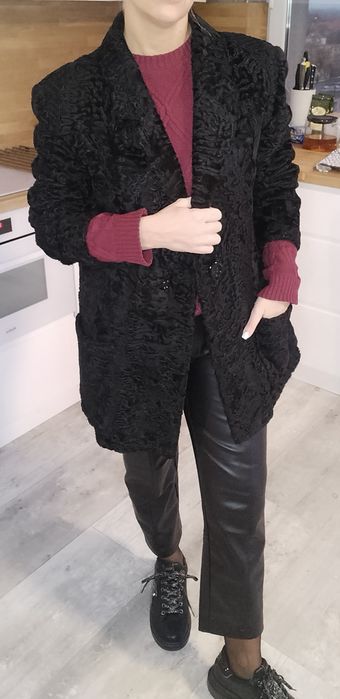 Marynarka z karakuł