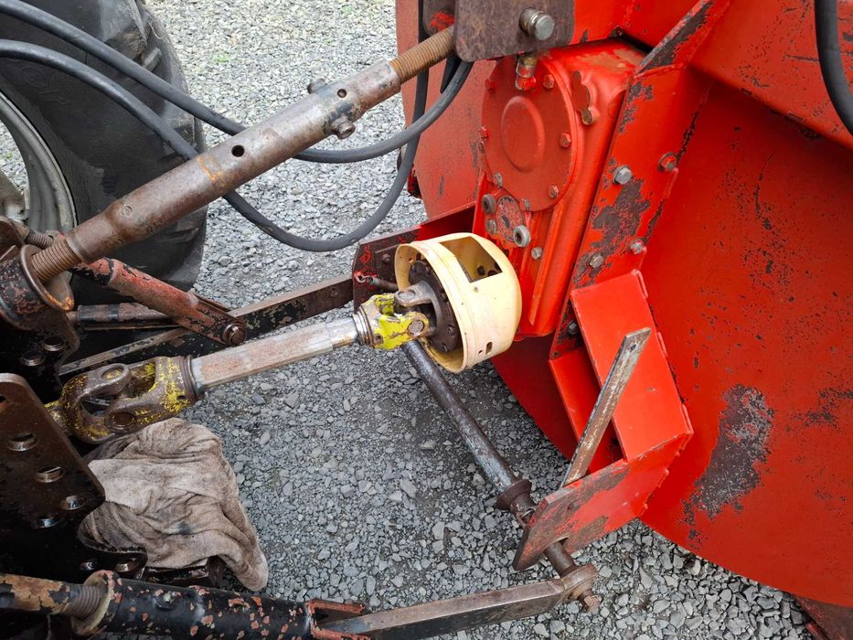 ŚCIELARKA zawieszana SILO FARMER 280 OBROTOWA RURA, lekka, sprawna