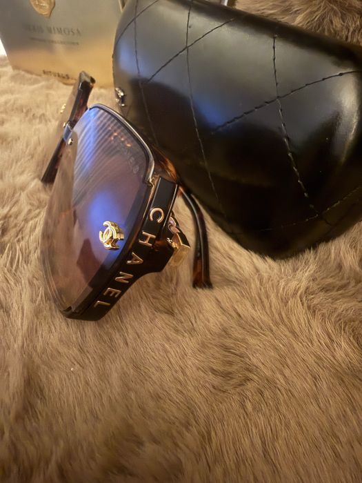 Oculos de sol Chanel  novos