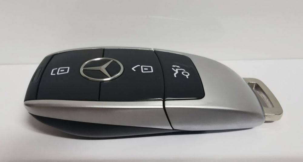 Capa / Carcaça chave Mercedes ( NOVA )